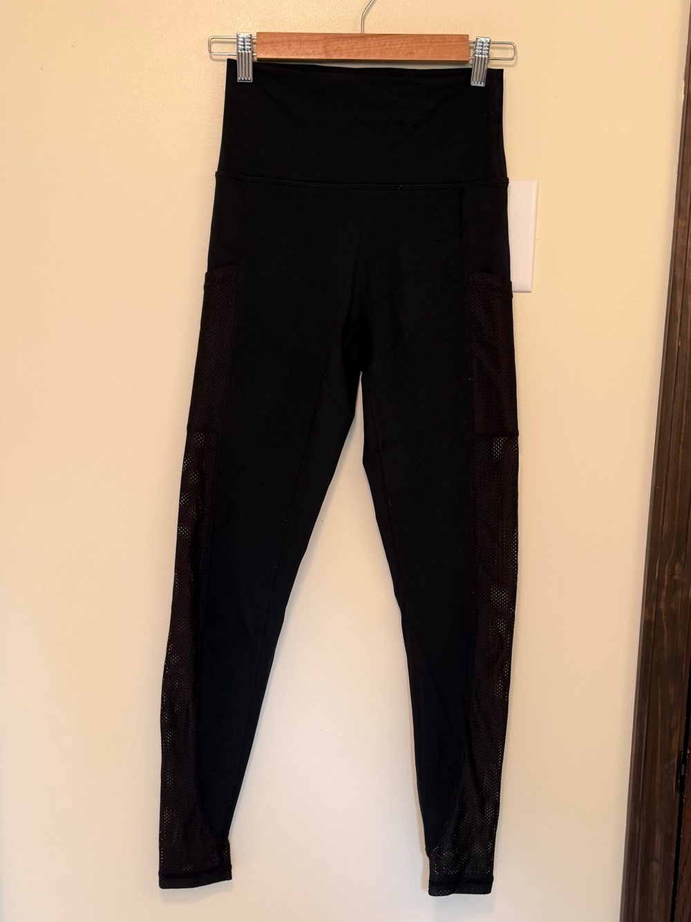 aerie Black Offline Hi-Rise 7/8 Long Inseam Leggings